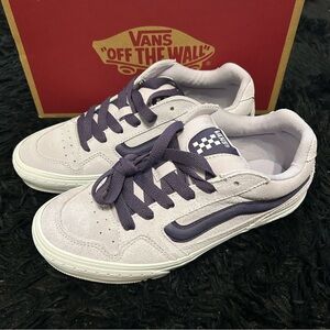 VANS off the wall lilac suede low top lace up shoes sneakers women’s 7 new